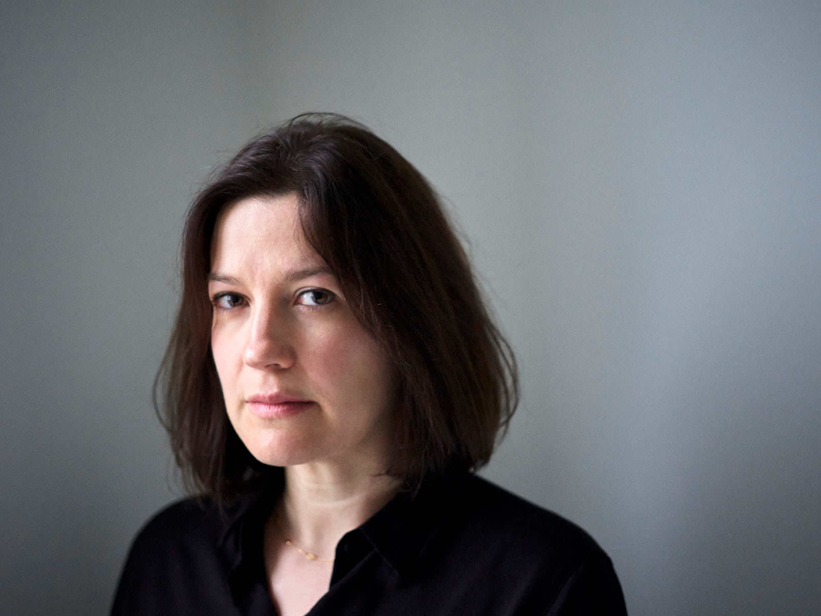 portrait of a woman using natural light from the window